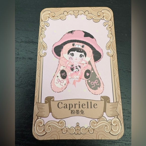 Nommi Mushroom Hat Caprielle - Picture 12 of 13